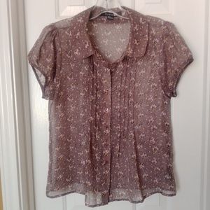 Adorably Short Sleeve Button Down Floral Shirt